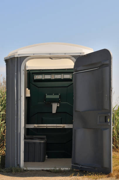 Portable Toilet Options We Offer in Mcewen, TN
